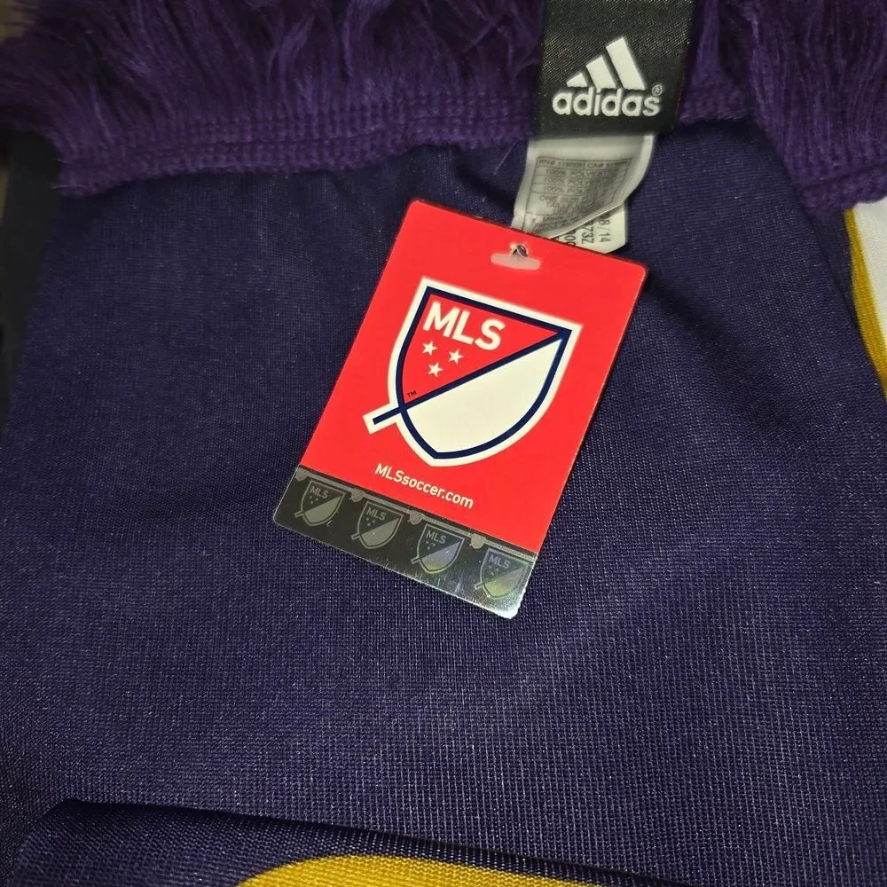 NWT Official MLS Orlando City Scarf Knit Purple Gold Lions Fan Gear Reversable